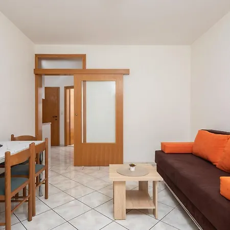 Fun In The Sun Apartment *